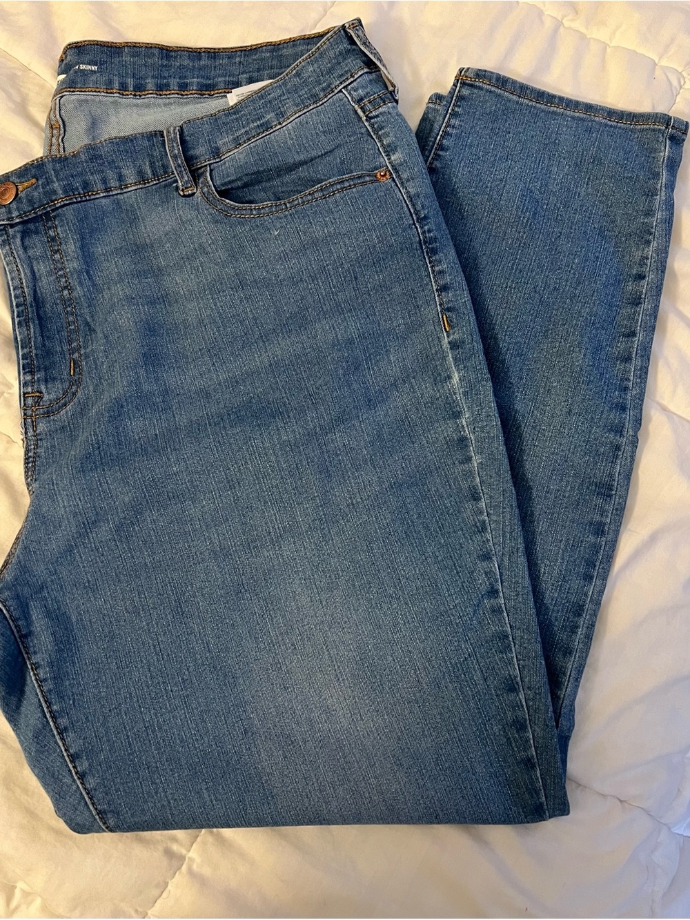 Old Navy Women's Medium Blue Skinny Jeans